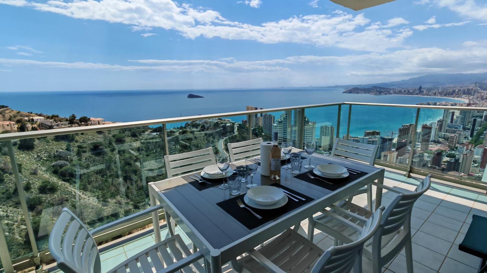 Benidorm High Rise Apartments - Sea Views - Torre Lugano Exteriér fotografie